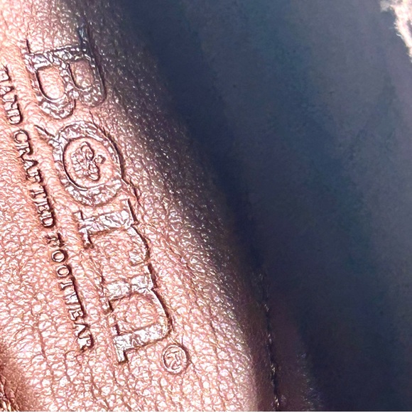 Born Distressed Brown Suede comfy ankle boots chunky heel women’s size 8.5 - Picture 2 of 11